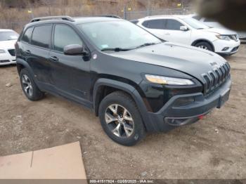  Salvage Jeep Cherokee