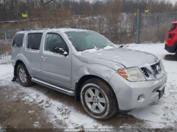  Salvage Nissan Pathfinder