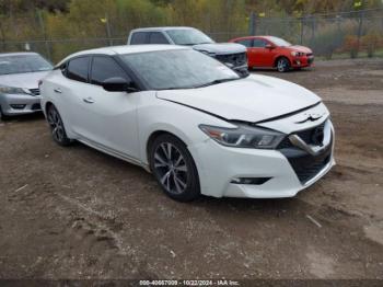  Salvage Nissan Maxima