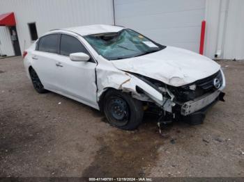  Salvage Nissan Altima