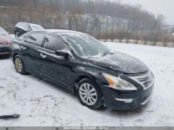  Salvage Nissan Altima