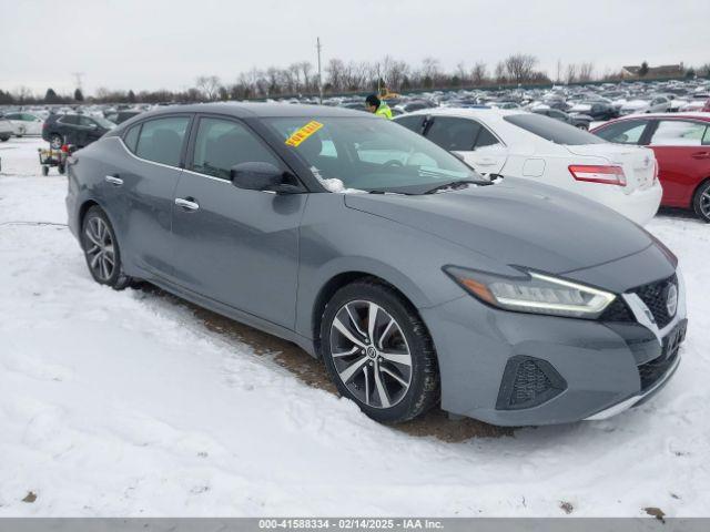  Salvage Nissan Maxima