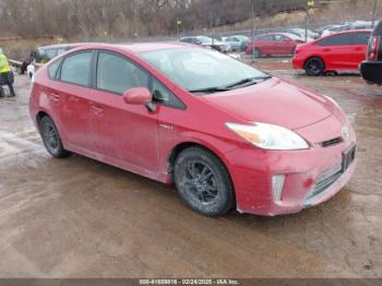  Salvage Toyota Prius