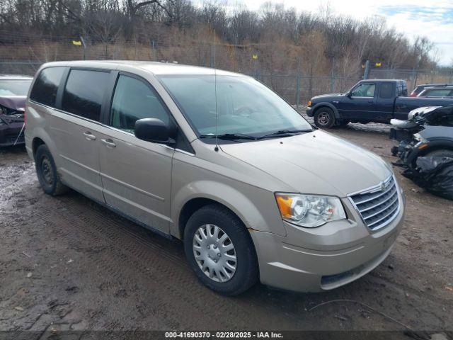  Salvage Chrysler Town & Country