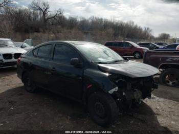  Salvage Nissan Versa