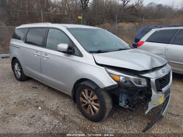  Salvage Kia Sedona