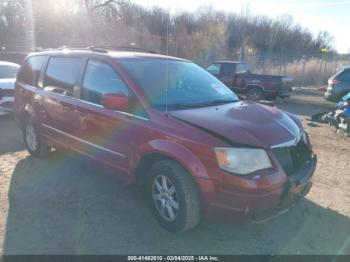  Salvage Chrysler Town & Country