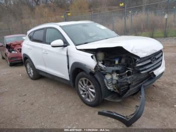  Salvage Hyundai TUCSON