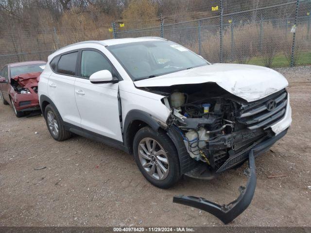  Salvage Hyundai TUCSON