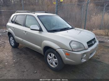  Salvage Hyundai TUCSON