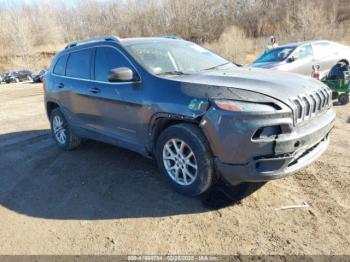  Salvage Jeep Cherokee