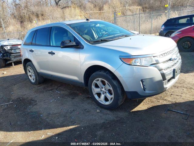  Salvage Ford Edge