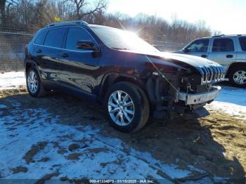  Salvage Jeep Cherokee