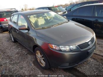  Salvage Kia Forte