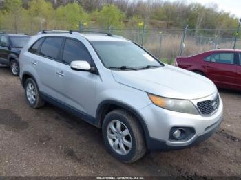  Salvage Kia Sorento