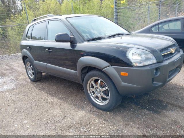  Salvage Hyundai TUCSON