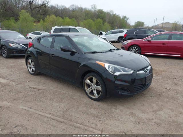  Salvage Hyundai VELOSTER