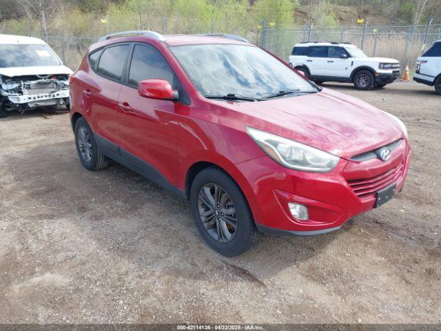  Salvage Hyundai TUCSON
