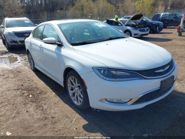  Salvage Chrysler 200