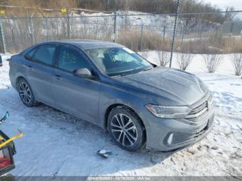  Salvage Volkswagen Jetta