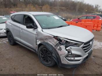  Salvage Hyundai TUCSON