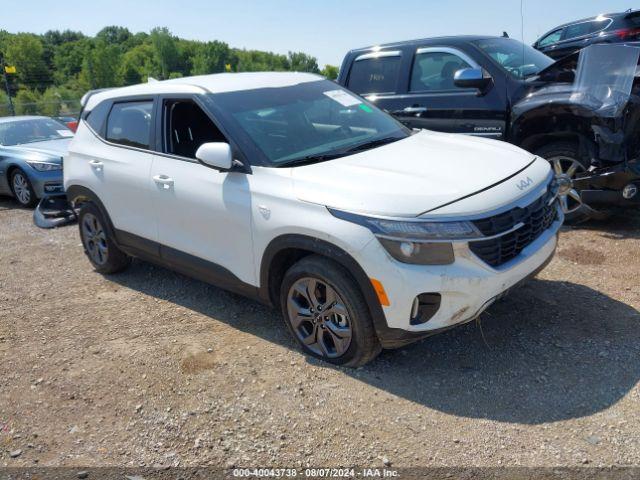  Salvage Kia Seltos