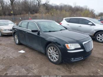  Salvage Chrysler 300