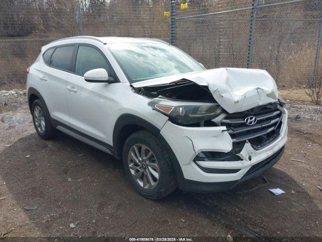  Salvage Hyundai TUCSON