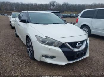  Salvage Nissan Maxima