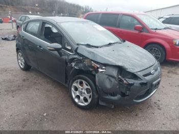  Salvage Ford Fiesta