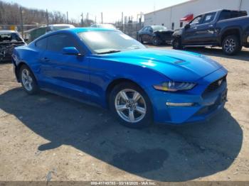  Salvage Ford Mustang