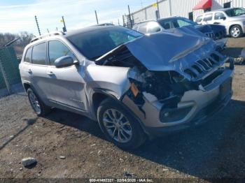  Salvage Jeep Cherokee