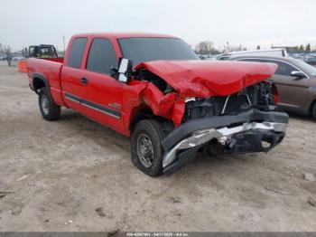  Salvage Chevrolet Silverado 2500