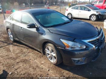  Salvage Nissan Altima