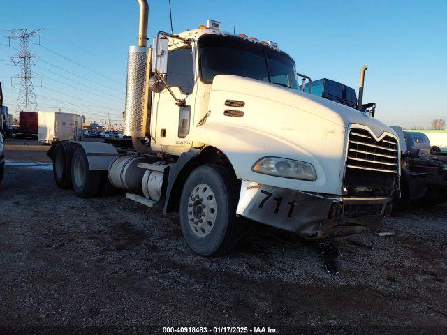  Salvage Mack 600
