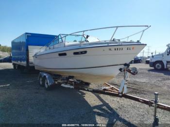  Salvage Four Winns Other