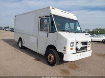  Salvage Freightliner Chassis
