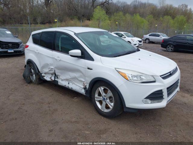  Salvage Ford Escape