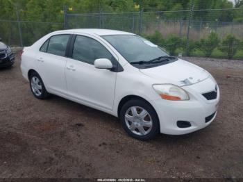  Salvage Toyota Yaris
