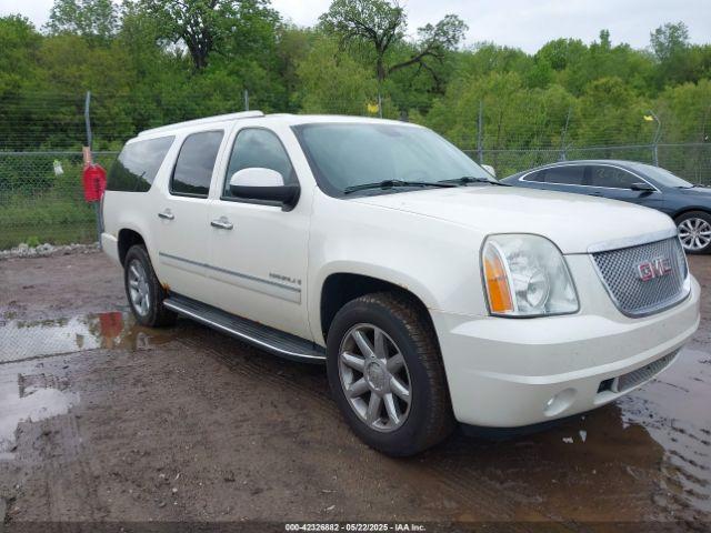  Salvage GMC Yukon
