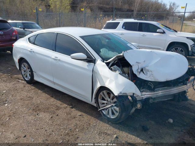  Salvage Chrysler 200