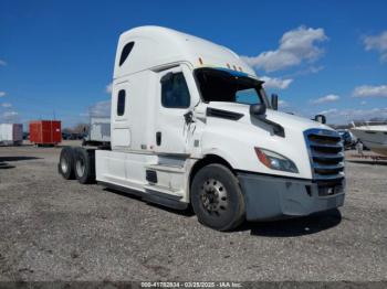 Salvage Freightliner New Cascadia 126