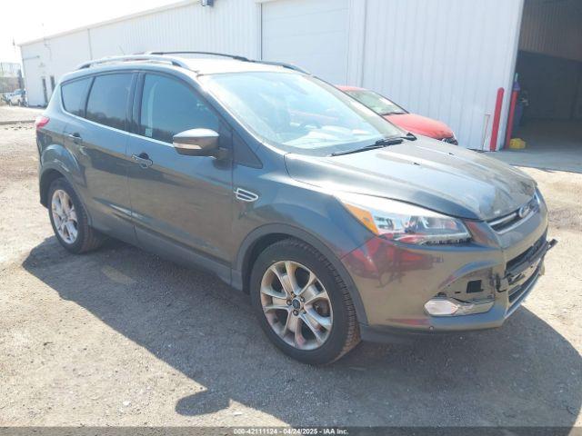  Salvage Ford Escape