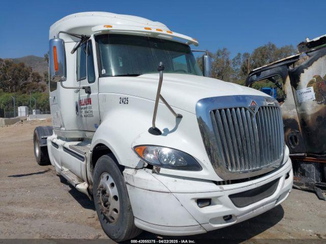  Salvage International Prostar