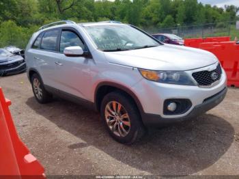  Salvage Kia Sorento