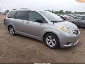  Salvage Toyota Sienna
