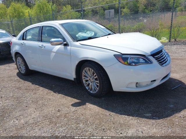  Salvage Chrysler 200