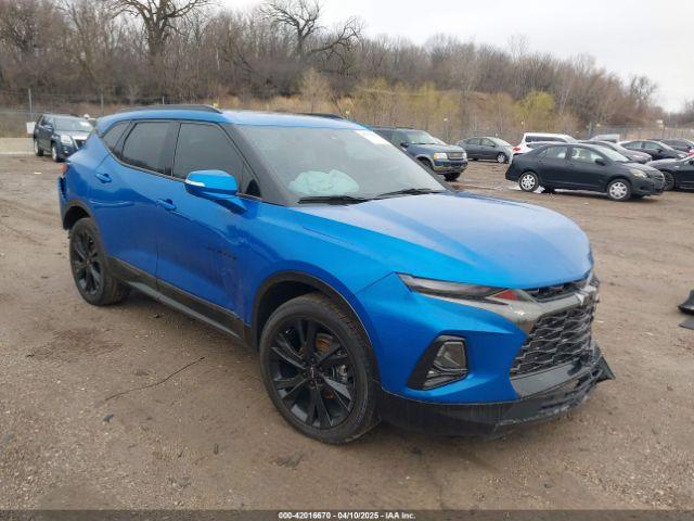  Salvage Chevrolet Blazer