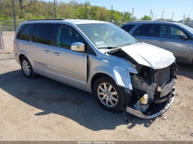  Salvage Chrysler Town & Country