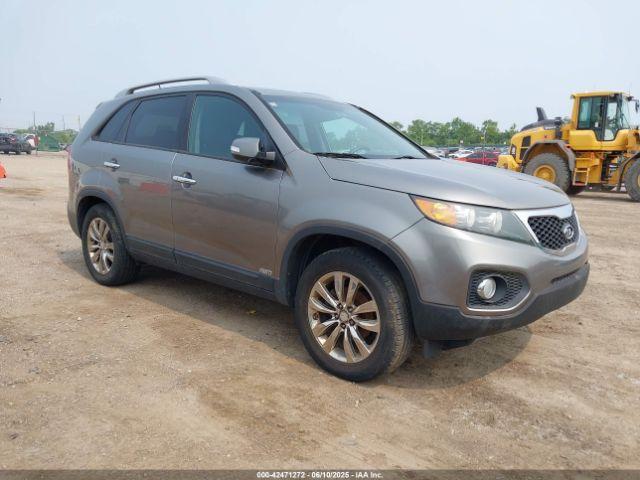  Salvage Kia Sorento